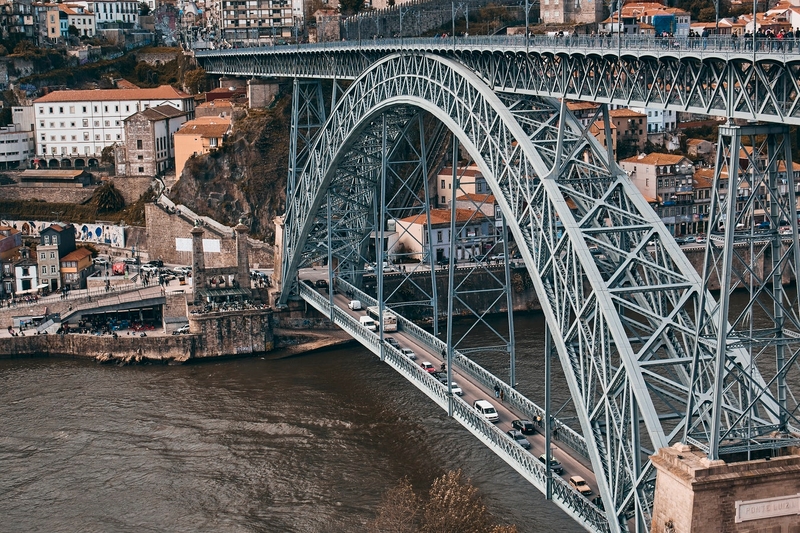 a bridge with separate paths for cars and pedestrians